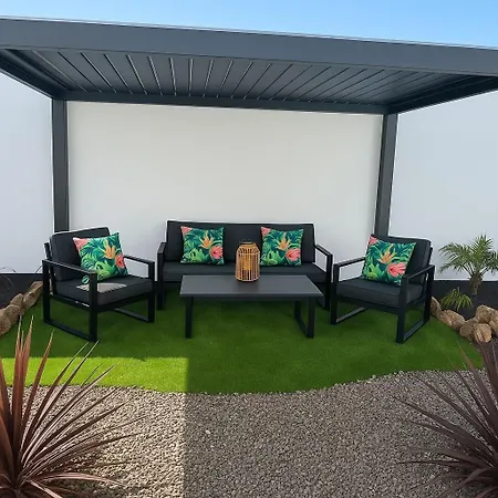 Stylish And Comfortable Anna In Villaverde * לאחארס