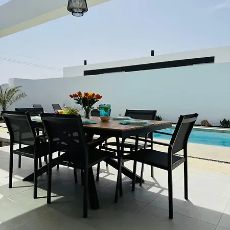 Villa Stylish And Comfortable Anna In Villaverde