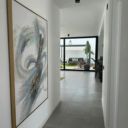 Stylish And Comfortable Anna In Villaverde Villa *