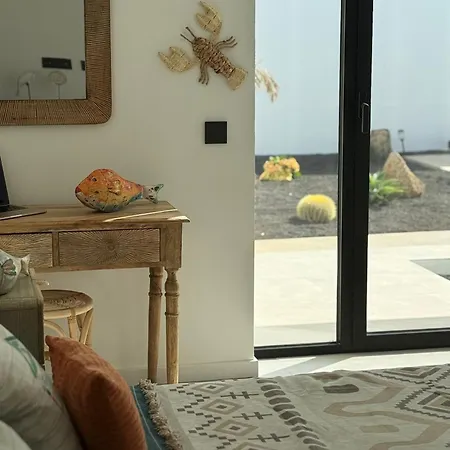 Stylish And Comfortable Anna In Villaverde Villa