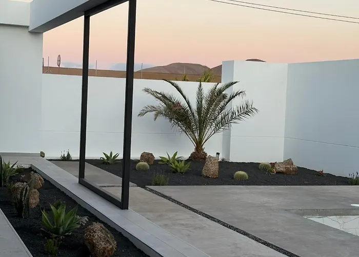 Stylish And Comfortable Anna In Villaverde Lajares