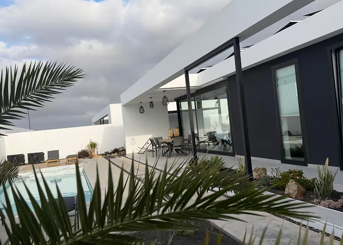 Stylish And Comfortable Anna In Villaverde *