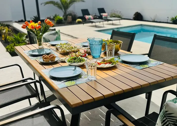 Stylish And Comfortable Anna In Villaverde *