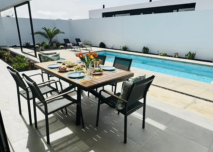 Stylish And Comfortable Anna In Villaverde *